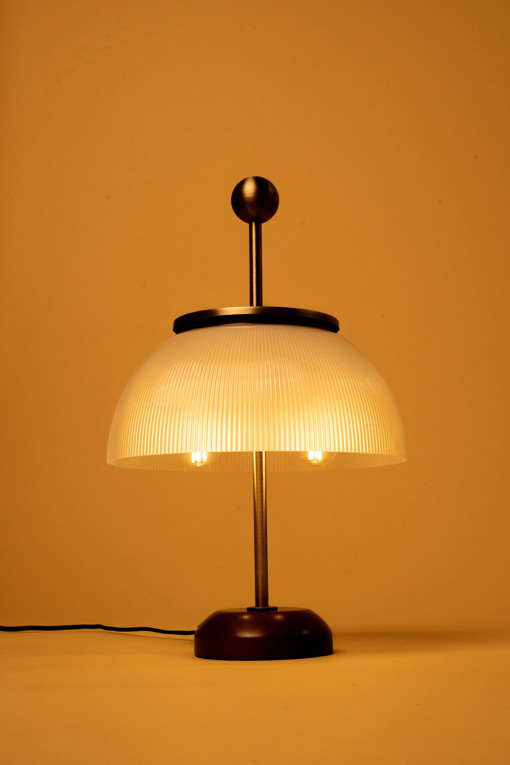 Settanta_Table lamp